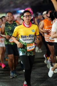 BIB: 25304
                            <button type="button" onclick="openModal(23075673)" class="btn btn-primary btn-sm float-right btn-popup" data-toggle="modal" data-target=".modal-high-quality">
                        <i class="fas fa-shopping-cart"></i> Add to Cart
                    </button>
                                            <button type="button" onclick="isThisMe(23075673, true)" class="btn btn-success btn-sm float-right btn-popup btn-isme hidden" data-toggle="tooltip" data-placement="bottom" title="นี่คือรูปของคุณใช่ไหม คลิกที่นี่เพื่อเอาเข้าอัลบั้ม">
                        <i class="fas fa-plus"></i> Add to album
                    </button>
                    <button type="button" onclick="isThisMe(23075673, false)" class="btn btn-warning btn-sm float-right btn-popup btn-isnotme hidden">
                        <i class="fas fa-ban"></i> Remove from album
                    </button>